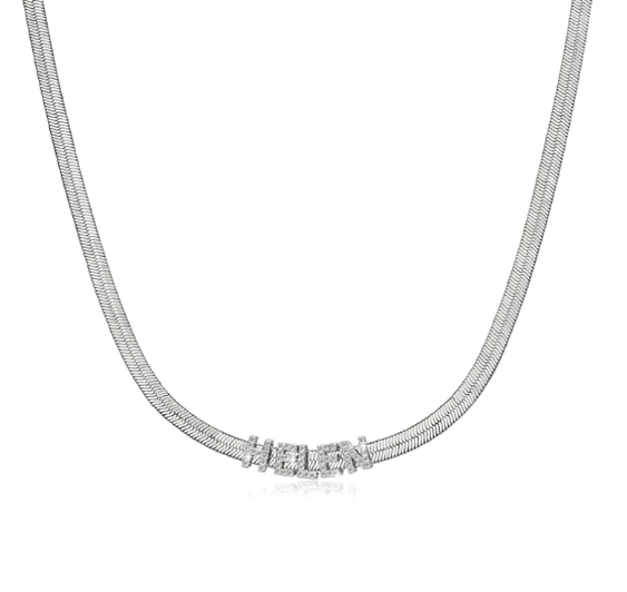 Herringbone name necklace Chantel The Label